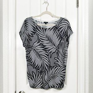 Talbots Linen Pullover Women’s M Black White Palm Print Round Neck Cap Sleeve